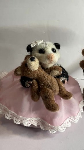 How to Create a Needle Felted Opossum Tutorial