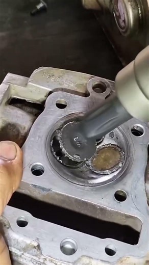 mechanical tricks for grinding valves #tutorial #otomotif #mechanic