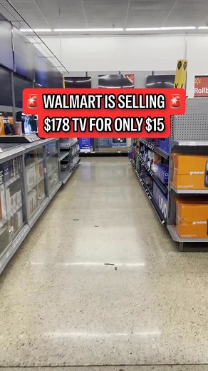 Walmart discounted these $178 TVs for only $15 🔥🚀 Keep in mind not every store is going to have this deal 💯 If you want to find deals like these the moment they happen, comment “JOIN” and i’ll invite you to our FREE Discord group 🔥 | Retail World