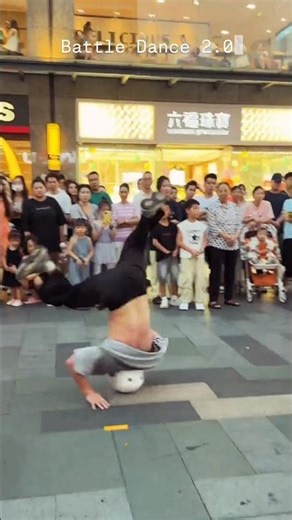 Battle dance in public | Popping dance | Hip hop dance #dance #battledance