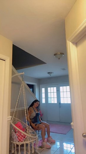 I’m not drunk! Just survived leg day!🏋️🥵😵‍💫 | Kerry Miller