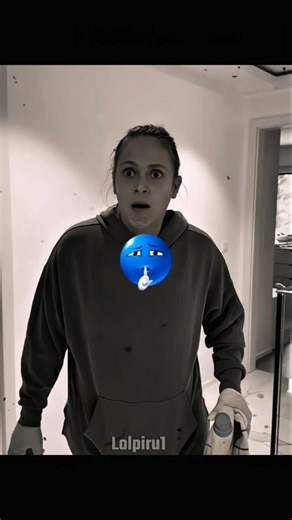 His reaction priceless💀#trollface