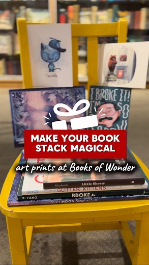 📚Turning an ordinary stack of books into something extraordinary! At Books of Wonder, many of our books come autographed and paired with exclusive art prints, giving readers more than a book, but a true keepsake experience. Popular prints featured in this reel: 📚 LITTLE SHREW by Akiko Miyakoshi @miyakoshi_akiko - A NYT/NYPL Best Illustrated Book of 2024 with starred reviews and quietly magical storytelling. 📚 GLITTER KITTENS by William Joyce @heybilljoyce - Signed copies plus four collectible
