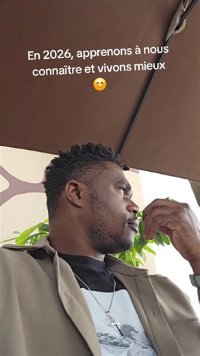 Vidéos de Brice Guigré (@briceguigre) avec C’est La Vie - Henri Dikongue