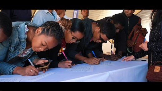 #ParlonsDéveloppement arrive à l’Université Catholique de Madagascar? Rendez-vous le 04 Décembre 2025 ! | PNUD Madagascar