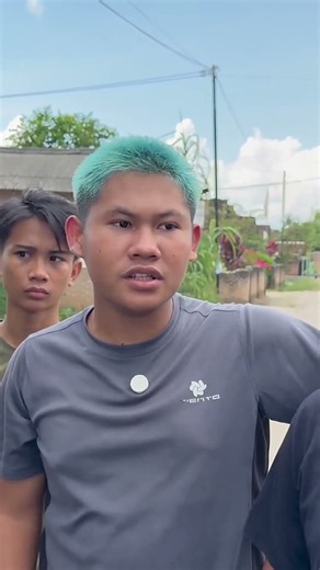 siapa nih yang pernah di tantang main bola sama geng motor🤣komen ya #shorts #ompedvisual #short