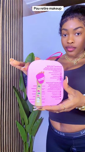 Effective Ways to Remove Makeup Safely