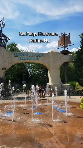 Six Flags New Jersey Water Park Adventure