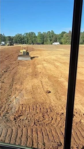 D4 and D6 shaping pond