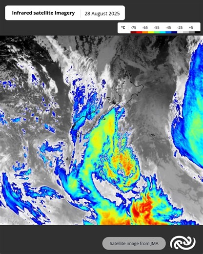 50K views · 227 reactions | ☁️ Much of New Zealand is blanketed in cloud this morning, with rain affecting western parts of the South Island, some of it heavy, persistent, and thundery. ️⚡ More rain is on the way, spreading northwards as the front moves up the country through the day.  Stay up to date with the latest severe weather warnings/watches for heavy rain and strong winds at bit.ly/AllWarnings | MetService New Zealand | Facebook