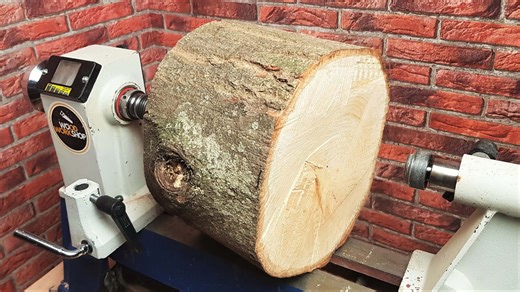 Watch how this huge log pushes my lathe to the edge
