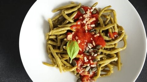 clip-4000867581-green-string-beans-tomato-sauce-main-course