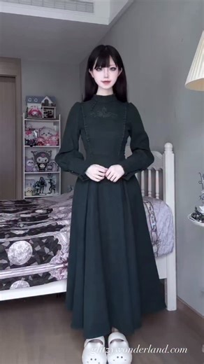 🌟 Why Accessories Matter 🌟 Accessories can make your outfit stand out! They add style and personality. 👜 To order outfit Search “WJ227” at glitzywonderland.com 🛍️ Or visit: bit.ly/GreenGothLoli 🌐 📦 Free shipping worldwide! 🌍💖 #gothiclolita #gothicaesthetic #gothloli #altstyle #altfashion #alternativestyle #lolitacoordinate #lolitacoord #gothiccoord #gothcoordinate #gothootd | Glitzy Wonderland