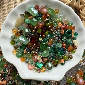 Small Seed Beads,glass and Glass Crystal Beads Assortment, Green and Brown, Beads for Jewelry Making and DIY, Shiny Beads, Mostly 2-6mm 0213 - Etsy