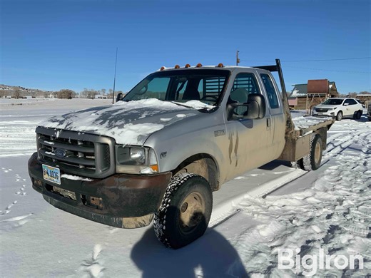 2002 Ford F350 Super Duty 4x4 Extended Cab Dually Flatbed Pickup | Transportation