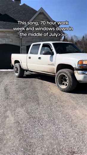 Jason Aldean's Summer Vibes and Duramax Diesel