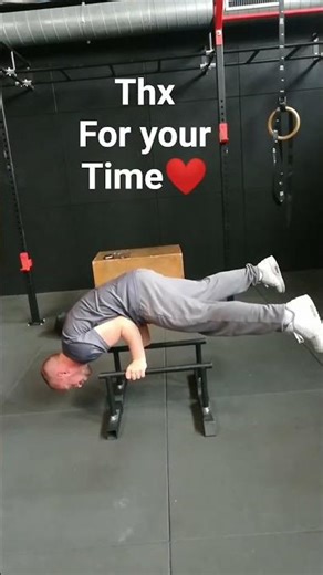 Learning the elbow planche in calisthenics
