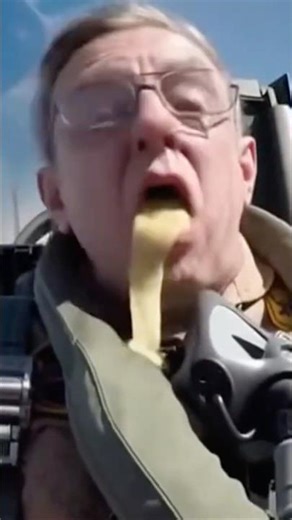 STEPHAN HAWKING CAN’T HANDLE G-FORCE