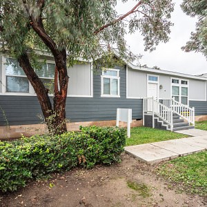 Instant Housing Farmhouse