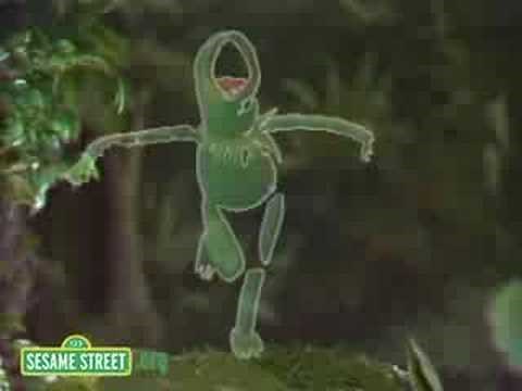 Sesame Street: Kermit Sings Disco Frog