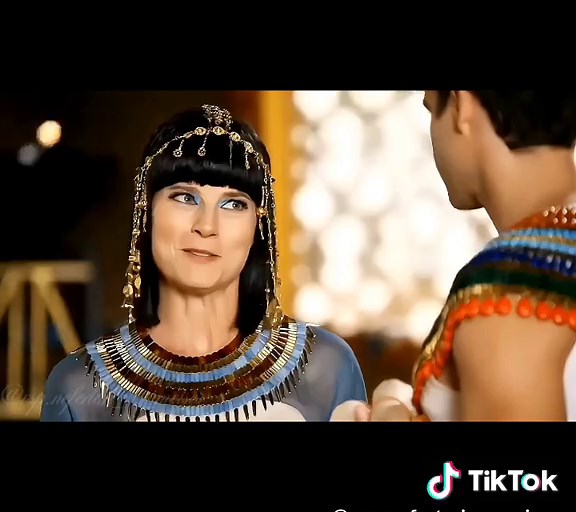 amooo me encantó este edit ✨😻 sobretodo por q se trata de la princesa de Egipto ❤️ comenten si les gustó la calidad#henutmire #moisesylos10mandamientos #prinsesa #egipto #mujeres #trending #xyzbca #fypシ゚viral #viral #cremadecoco #shein #ariela640 #lentejas @TikTok