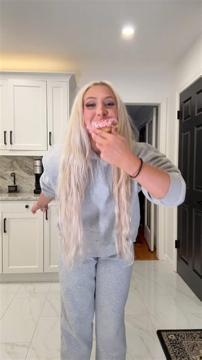 Did you see the BEHIND the scenes OR the RESULTS first?🍩#trend #trendingnow #funny