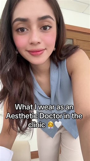 Aesthetic Doctor Outfit: GenZ Style for the Clinic