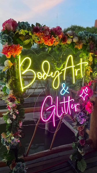 “Soul Art” es el Concepto de BodyArt de pintura blanca con diseños organicos para eventos de día como bautizos, babyshower, bodas, cumpleaños ceremonias holísticas y mas! Creamos diseños increibles pero elegantes a la vez con formas tribales inspiradas en la naturaleza y el cosmos. Reserva tu servicio de bodyart para tu celebracion. #bodyart #bautizos #babyshower #babyblessing #bacheloretteparty #fiestasinfantiles #bodasmexico #graduaciones #partyideas #entretenimiento #servicioparaeventos