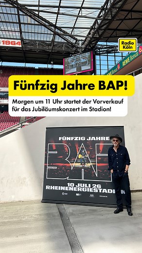 Von der Südstadt ins' RheinEnergieSTADION! ❤️ BAP feiert nächstes Jahr 50. Geburtstag - mit einem einmaligen OpenAir Konzert im Stadion! 😍 Wann? Am 10. Juli 2026! Morgen um 11 Uhr startet der Ticket-Vorverkauf! Im Innenraum ist Stehen angesagt! 🤘 Kölscher Funfact: Nächstes Jahr ist es dann auch 44 Jahre her, dass BAP als Vorgruppe der Rolling Stones im alten Müngersdorfer Stadion gespielt hat. Also quasi "Doppeljubiläum", oder? 😍 | Radio Köln