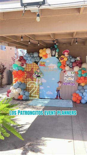 Toy story balloon decoration and full set up of tables and chairs! 🤍🧸🐄 If interested dm or text us 702-758-2063 #toystory #balloondecor #toystoryland #paratiiiiiiiiiiiiiiiiiiiiiiiiiiiiiii #lasvegas