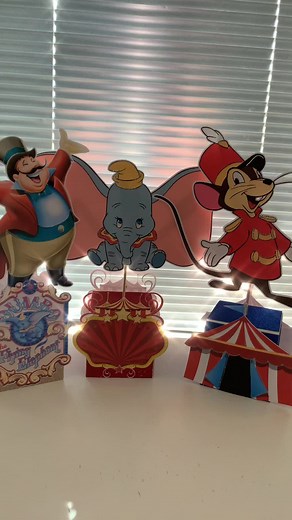 DIY Dumbo Circus Theme Birthday Party Centerpiece Ideas