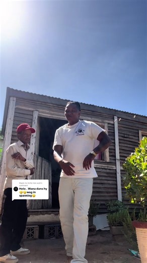 Replying to @Anita Van wyk Os is hard besig moet daai saak maar ek moet eers wee die ou se gif kry😂😅🤫#fyp #foryou #fyppppppppppppppppppppppp #fypシ゚viral🖤tiktok #southafrica