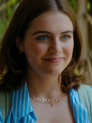 Creo que pocas veces se ve en tv una reacción normal al amor no correspondido - - - #offcampus #johnlogan #hannahwells #wellsy #offcampusseries