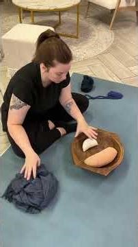 Newborn bowl poser tutorial 🧸 #newbornphotographer #photographertips #newbornposing #posingtutorial