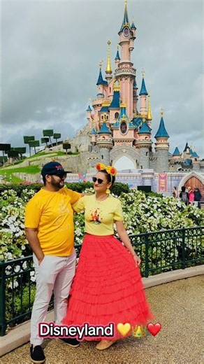 Princess 👑 vibes in Disneyland Paris ❤️ 🇫🇷 #paris #disney #castle #princess #viral #Disneyland #EU