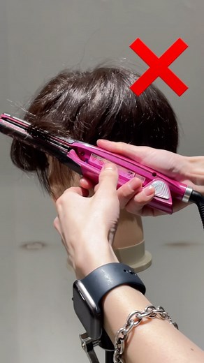 LIPPS hair rayginza店 YUTO on Instagram: "HOWTO… 毛流れアイロン完全攻略！ ． 少しコツがいるので何度も練習が必要ですが 覚えてしまえば応用の効く技術です！ ． 動きは単純なのでぜひご参考に！！ ． ． ． ． ． この度 く無料カットモデル募集> 致しました！ ・LIPPS全店舗ご利用初めての方 ・1〜3cm以上切らせて頂ける方 ・男性、メンズヘアのご希望の方 【料金は無料です！】 ★場所 LIPPS hair 銀座並木通り店 LIPPS hair 原宿 ★時間 平日朝8時30分～ 夜20時または20:30分～ 土日夜 要相談 ご予約、ご相談はDMにてお待ちしております！ ． ． ご自宅でも再現可能なスタイルをお客様に提供させていただいてます。 ． スタイリングが不安な方、新たなセット方法が知りたい方など是非僕にご相談ください！！ ． お悩み、ご質問等ございましたらDMまで📩 ． #カットモデル #カットモデル募集 #メンズカットモデル #カットモデル募集中 #カットモデル無料 #lipps #lippsワックス #パーマ #メンズパー