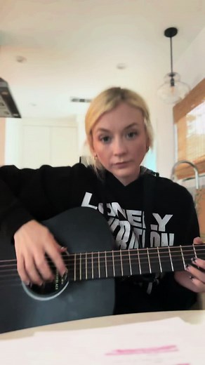 Emily Kinney Live Performance at City Winery NYC on Nov. 4th!