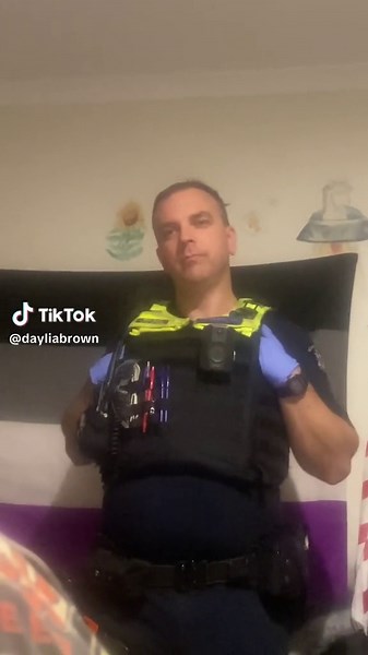 Funny Turtle Police Moments - Victoria Police