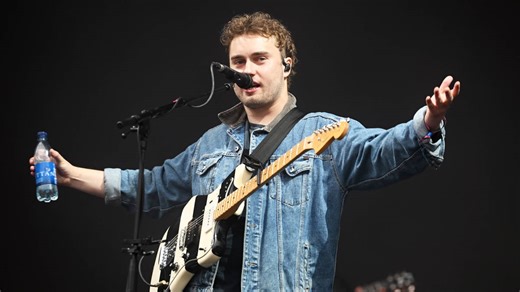 Sam Fender launches cryptic countdown clocks as he tells fans to "get ready" for new music