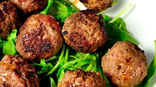 9 time-saving slow cooker meals ideal for busy evenings chef approved picks