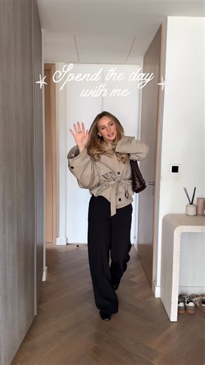 Meg on Instagram: "ad lil nail vlog✌🏼 fit check: @thefrankieshop coat @becauseofalice trousers @dragon.diffusion bag @yslbeauty candy lip gloss in ‘glaze 02’ @muglerofficial alien goddess intense and that’s it, See ya✌🏼✌🏼 #fragrance #makeup"