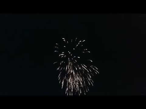 Lightning Hawks Rockets - Prestigious Pyrotechnics