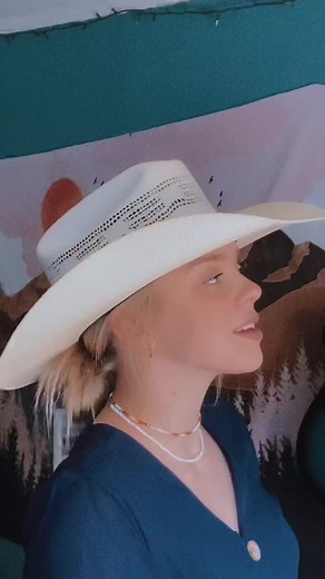 Tag that person!! @lukecombs #tagthem❤️ #tagsomeone #tag #tagalog #love #iloveyou #country #countrymusic #music #realcountrymusic #lukecombs @wrangler