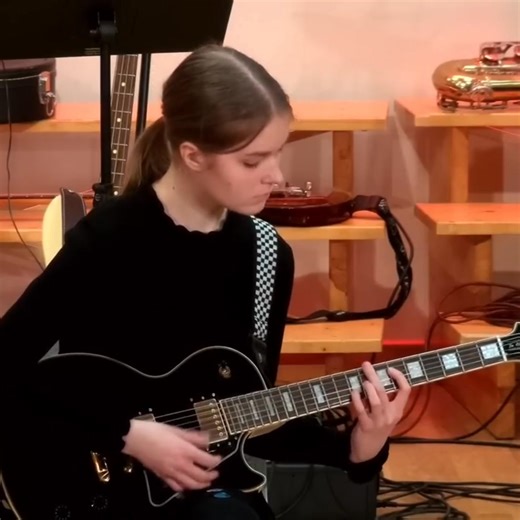 Wes Montgomery D-natural blues (Arr. by Emily Remler Bb-blues) guitar cover. This was my first time playing this piece, at 16 years old. It's been viewed 440K times on my YouTube channel.🙂 #wesmontgomery #dnatural #blues #emilyremler #ibanez #gb10 #jazzguitat | Dominyka Mauliūtė