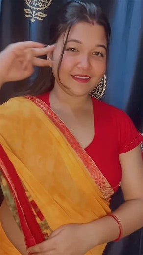 Saheli Rajbanshi on Instagram: "#All#saheli#reels#india"