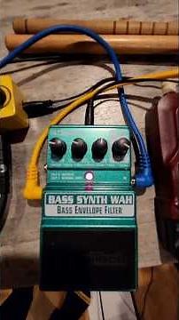 Bass Studio:Digitech Bass Synth Wah #Pyle PTED06 drums#B1X FOUR multi fx#Boss BR 80