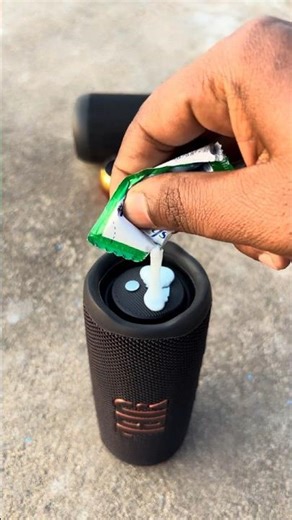 JBL Bass test on Shampoo