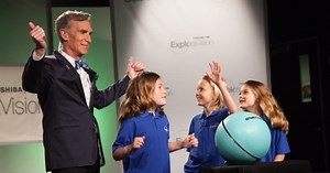 Bill Nye Boosts Science Guys and Girls: 'Kids Are Natural Scientists'