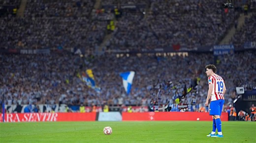 El partido de Julián es una absoluta locura. Si falla el penalti él no hay que criticarle porque gracias a él llegamos ahí. Lo inadmisible es fallar el penalti y hacer un partido de mierda y sin ganas, léase Sorloth.