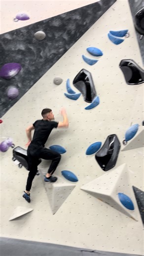 Bouldering Techniques for Daily Motivation